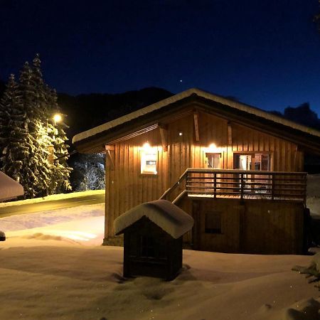 Apartamento Le Grenier A Luge Les Gets Exterior foto
