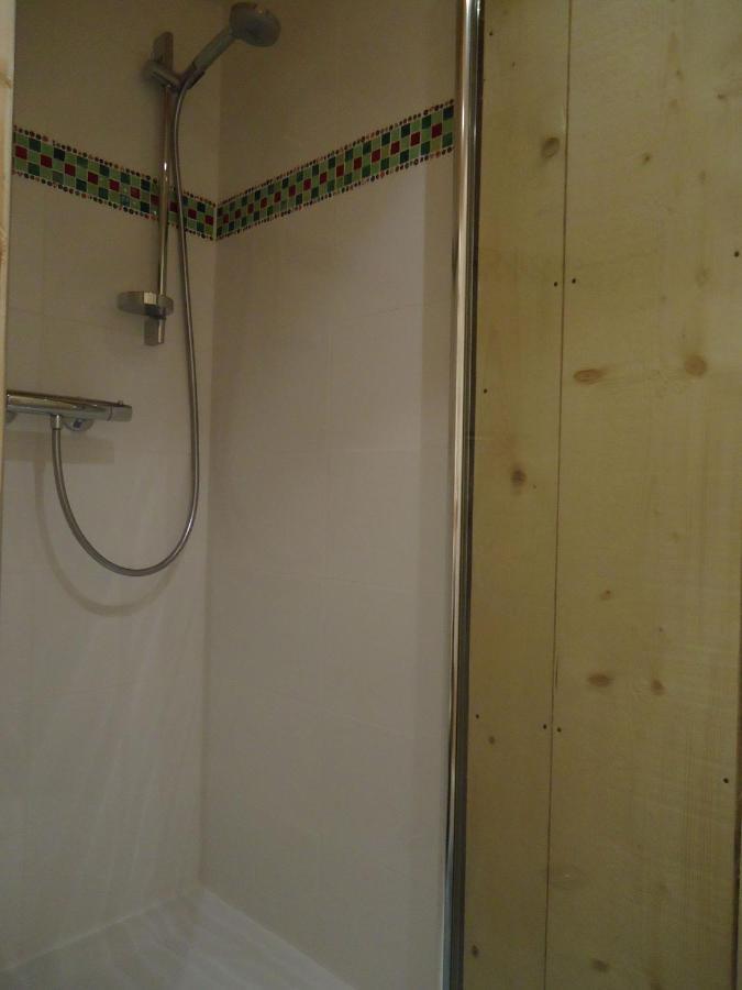Apartamento Le Grenier A Luge Les Gets Exterior foto