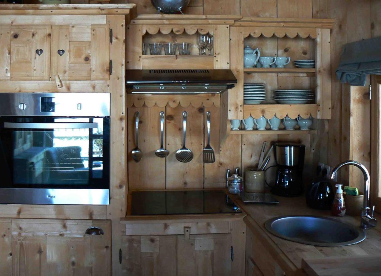 Apartamento Le Grenier A Luge Les Gets Exterior foto