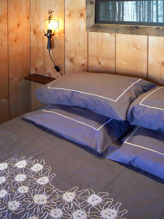 Apartamento Le Grenier A Luge Les Gets Exterior foto